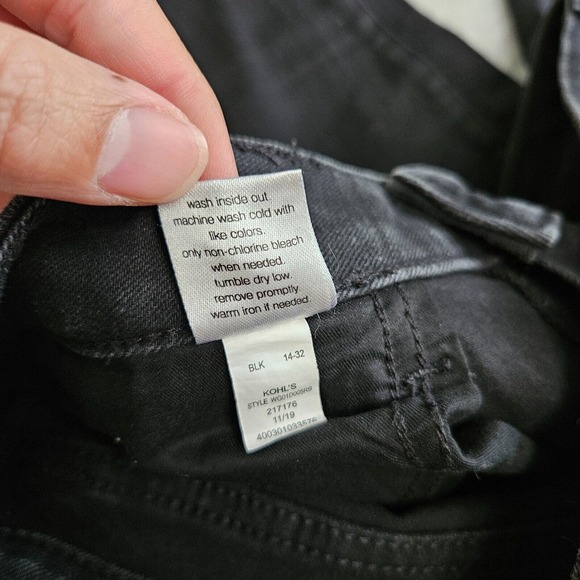 Elizabeth and James Sz 32 Classic Black High Rise Flare Leg Denim Jeans - Picture 9 of 9